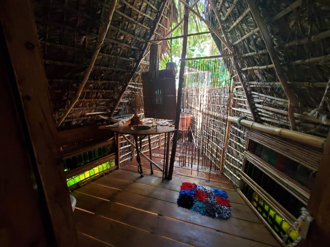 Derek'S Place Eco-Lodge Малий Кукурудзяний острів Екстер'єр фото