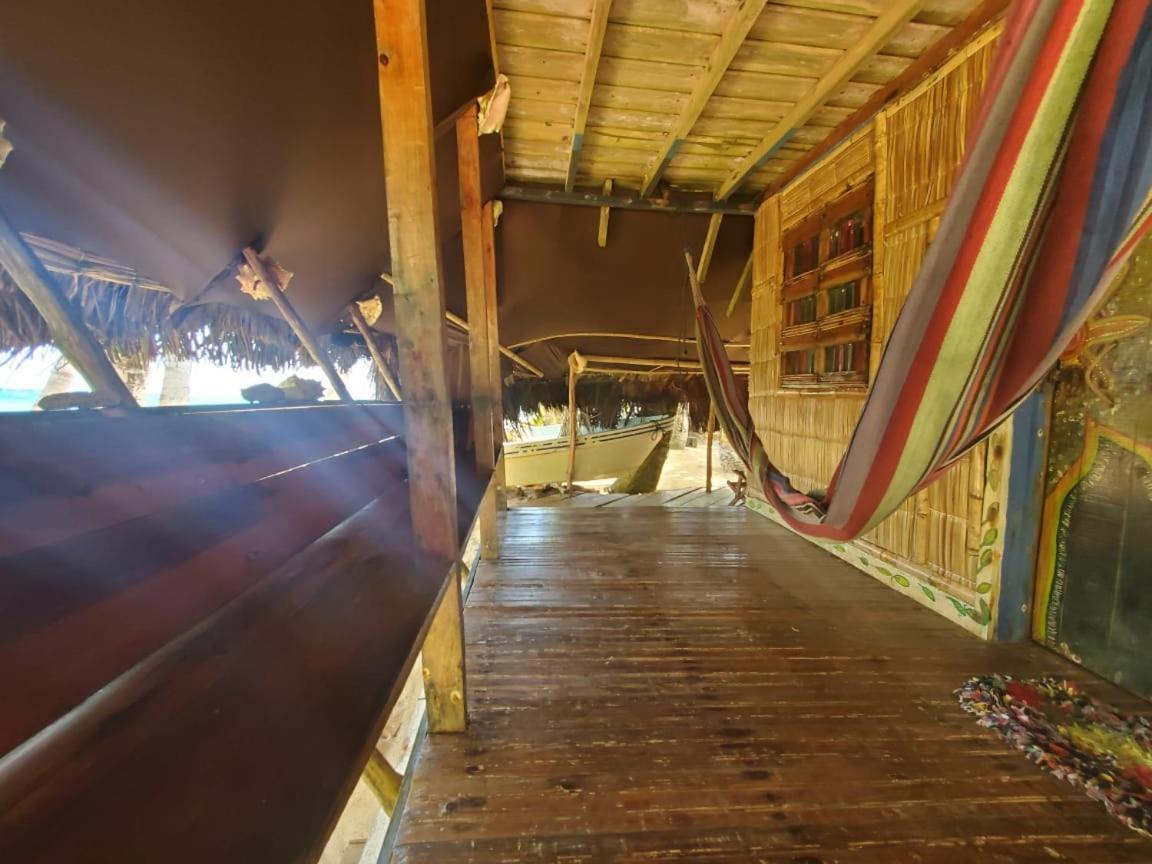 Derek'S Place Eco-Lodge Малий Кукурудзяний острів Екстер'єр фото