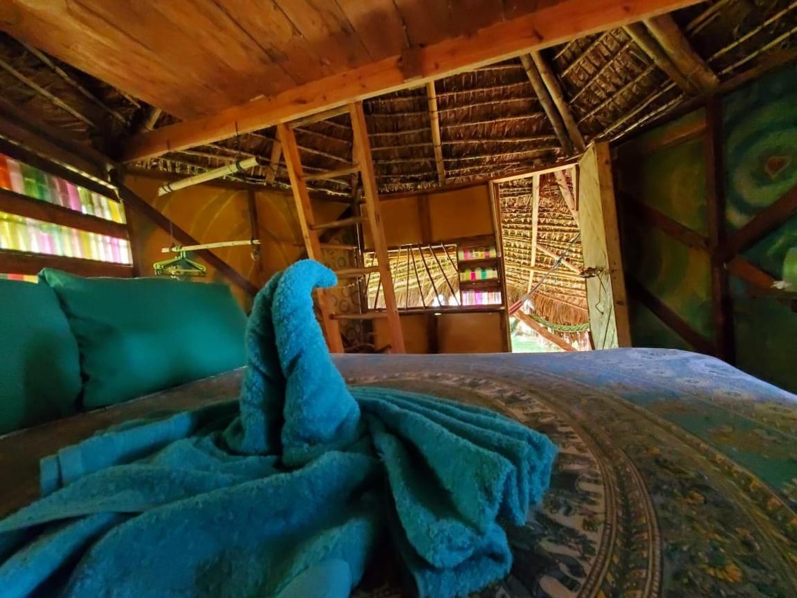 Derek'S Place Eco-Lodge Малий Кукурудзяний острів Екстер'єр фото